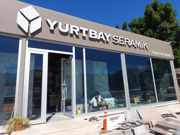 Ev ve İşyeri ısı kontrol cam filmi uygulaması Ev ve İşyeri ısı kontrol cam filmi uygulaması